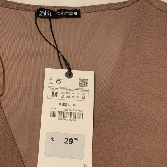 V-Neck Body Suit Pale pink. - Picture 9 of 9